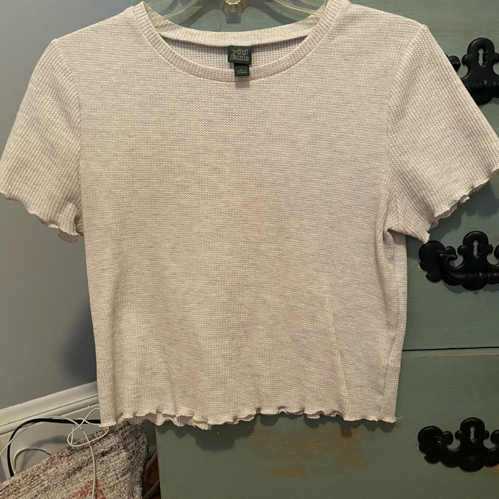 Short sleeve waffle knit crop top